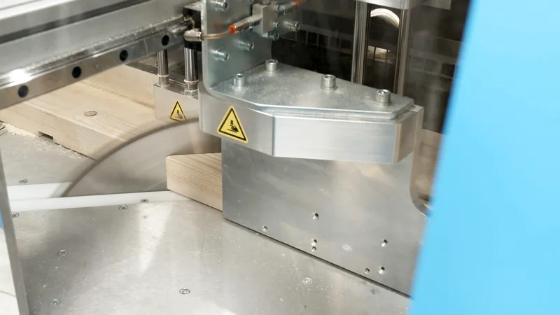 crossline 650 cut